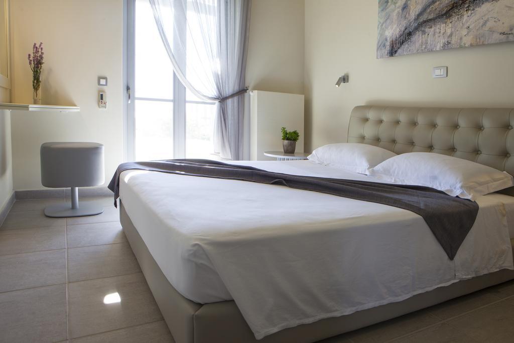 Villa Lefteris Svoronata Luaran gambar